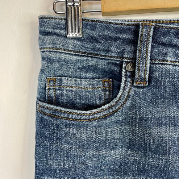 Kut from the Kloth Catherine Boyfriend Mis Rise Distressed Stretch Jeans women 6 - Picture 3 of 11